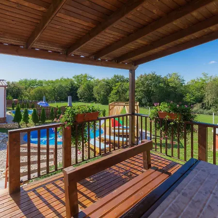 Hébergement de vacances Holiday Jelovci-9 *